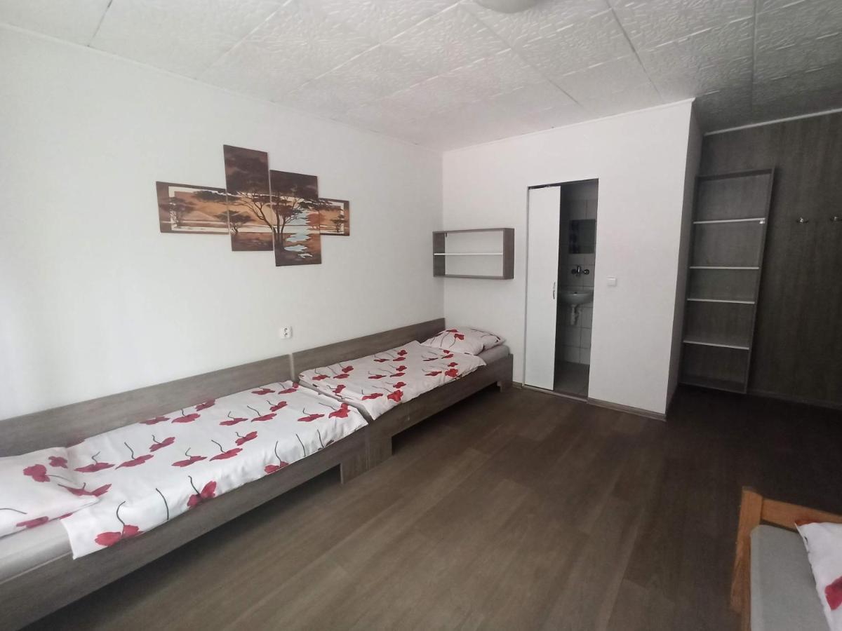 Motel Sofer Volkovce Εξωτερικό φωτογραφία