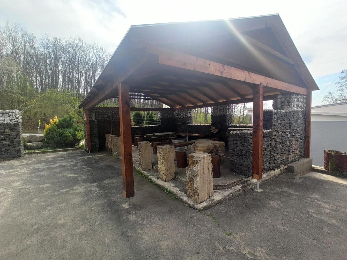 Motel Sofer Volkovce Εξωτερικό φωτογραφία
